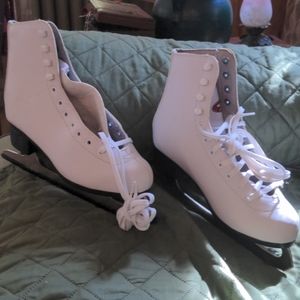 COPY - Girls size 6 white figure skates